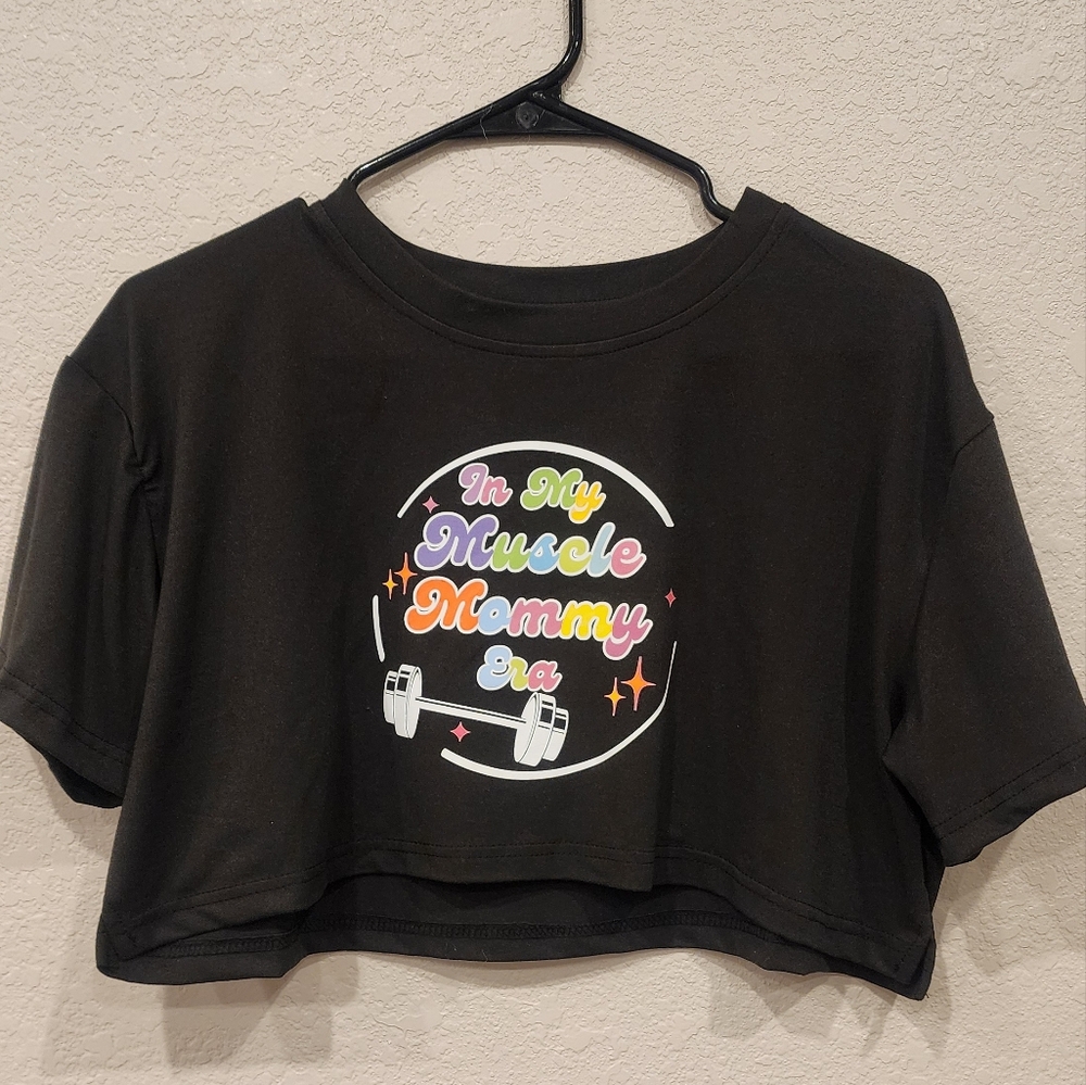 Graphic Crop Top